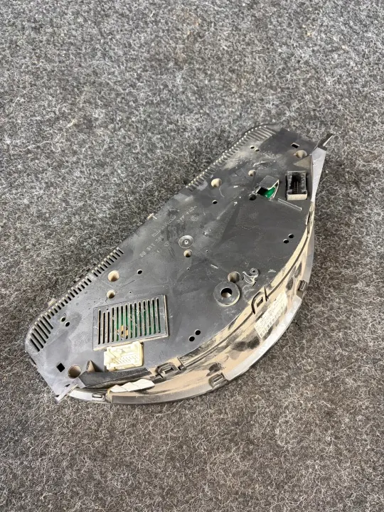 Compteur Mercedes Sprinter W903 OEM A0014468521 image 9