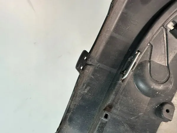 Mercedes-Benz GLA W156 2017 Rivestimento paraurti posteriore A1568852400 image 10