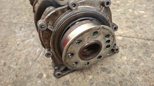 Virabrequim OEM 1020310101 para Mercedes W123 2.3 image 6
