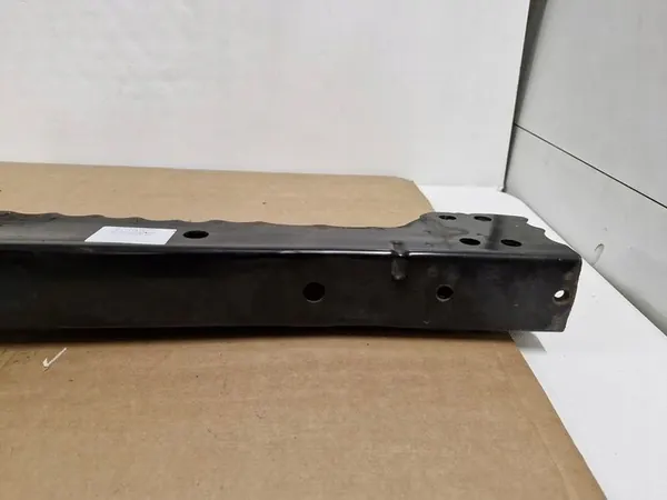 TOYOTA AVENSIS T27 T29 1.6 D Support Radiateur image 3