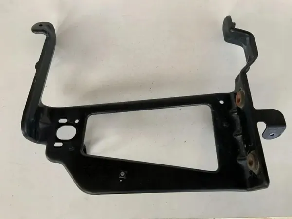Support Radiateur Audi Q7 4M 2018 OEM 4M0121262Q image 4