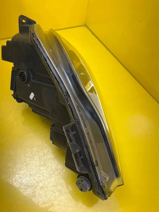 Oikea Ajovalo Opel Corsa D 06-14 Linssi 13295020 image 7