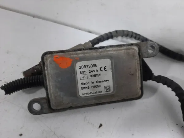 Sensor NOx OEM 20873395 para Volvo FH42T Euro 5 image 9