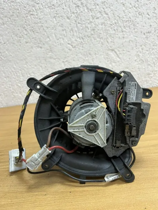 Ventilador de arrefecimento OEM D8656 Mercedes-Benz E image 3