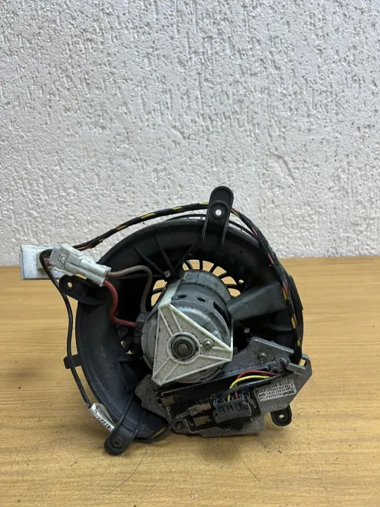 Ventilador de arrefecimento OEM D8656 Mercedes-Benz E image 6