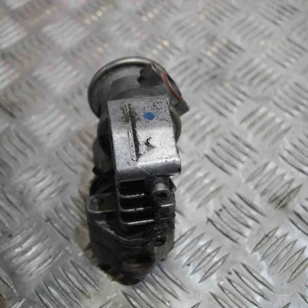 EGR-venttiili Audi A3 (8L1) 1.8L 132kw 06A131085E image 3