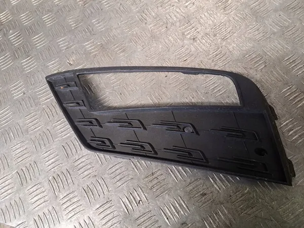 Griglia paraurti anteriore sinistra SEAT LEON 2019 5F0853665G image 2