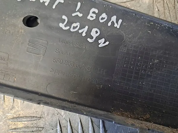 Griglia paraurti anteriore sinistra SEAT LEON 2019 5F0853665G image 5