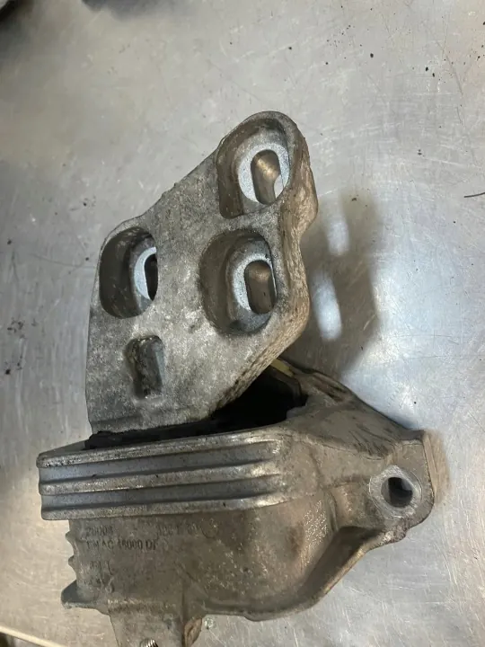 Motorsteun OEM A2462400217 voor Mercedes A-Klasse W176 image 3
