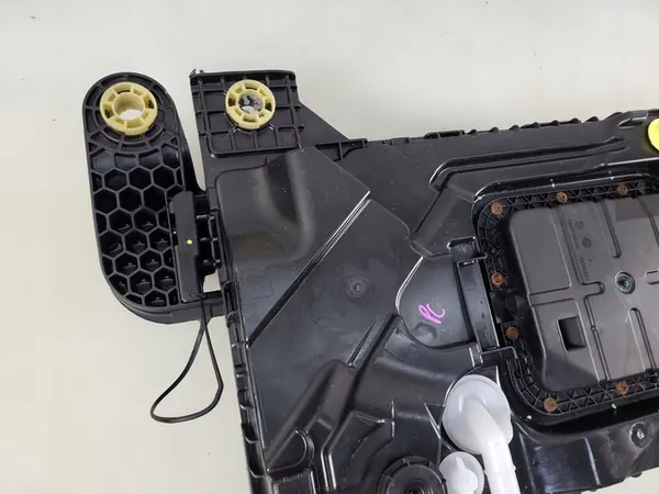 AdBlue Tank Opel Grandland X 12678023 image 5