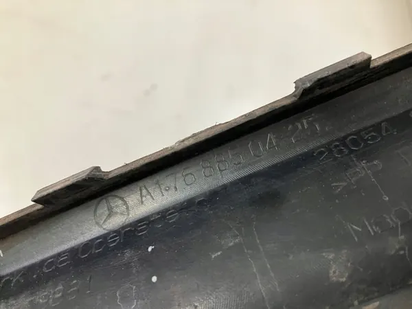 Extension de spoiler pare-chocs arrière OEM A1768850425 image 7