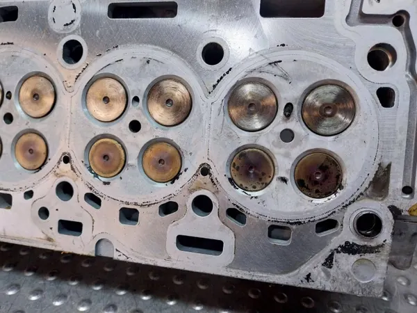Cilinderkop 7787678 voor BMW 2.0D N47 image 8