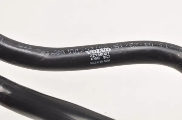 Lämmittimen vesiputki OEM 32138001 Volvo XC90/XC60 image 3