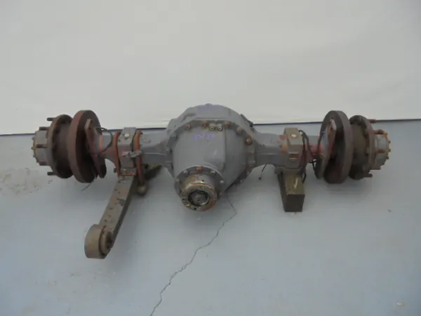 Renault Magnum Premium DCI Axelhus P1370 OEM image 2