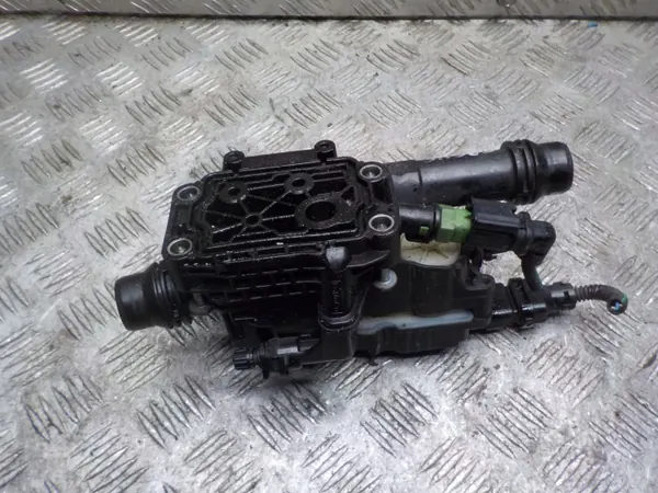 Caixa do Termóstato Citroen OEM 9675055580 Usado image 5