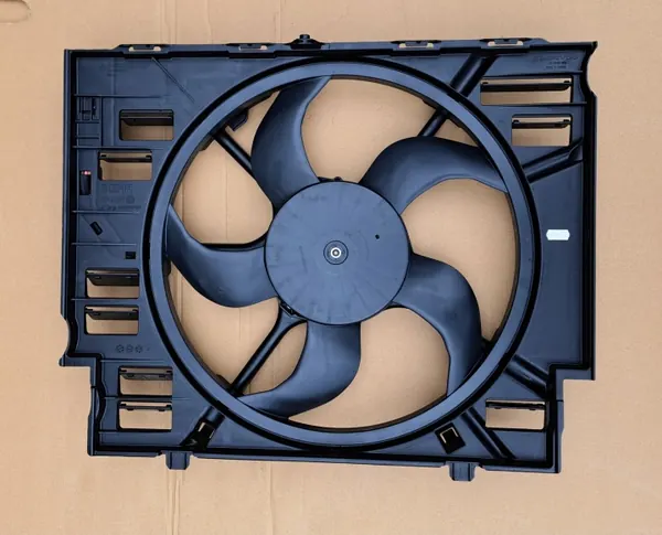 Ventilateur BMW 7796832 400W pour E60/E61 LCI - Occasion image 4