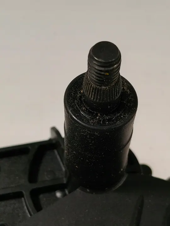 MAGNETI MARELLI Scheibenwischermotor SKODA OCTAVIA II Hinten image 5