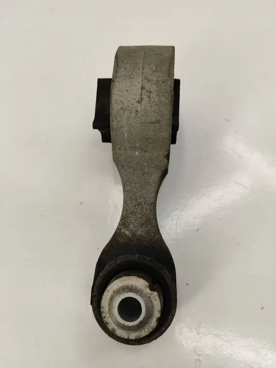 Renault Trafic III (X82) 2015 Engine Mount image 2