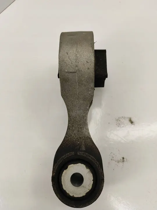 Renault Trafic III (X82) 2015 Engine Mount image 4