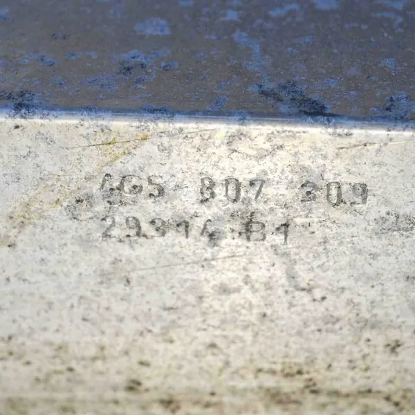 Viga de para-choque traseiro AUDI A6 2.0L diesel 4G5807309 image 7