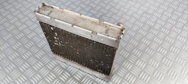 Tilläggsvattenkylare MERCEDES W117 W156 W176 AMG image 8