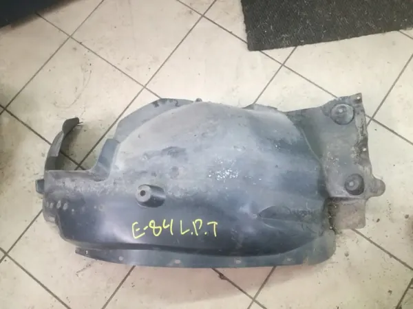 BMW X1 E84 vasen takapyöränkaari OEM 75965010 image 2