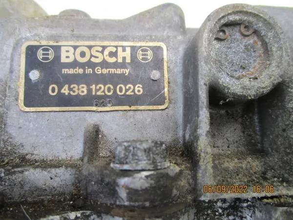 OEM 00438120026 Distribuidor Combustible Mercedes W126 V8 image 4