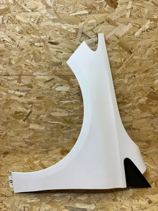 OEM Etupään Korisarja Mercedes W247 B-luokka AMG 2.0 image 10