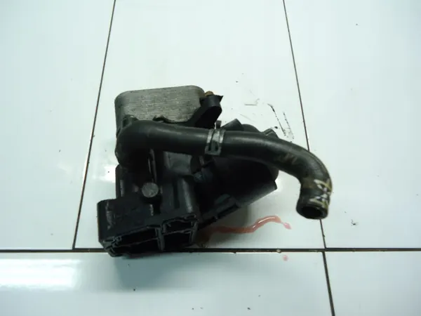 Oljefilterbas SKODA FABIA VW POLO 1.2TDI 03P115389A image 2