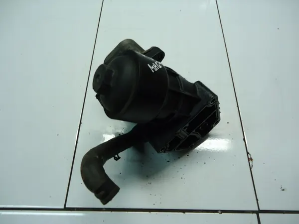 Oljefilterbas SKODA FABIA VW POLO 1.2TDI 03P115389A image 3