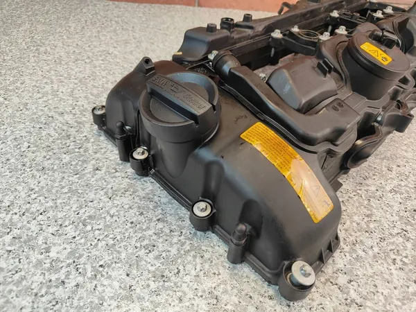 Capa de Válvula BMW E90 E91 F10 F11 F30 F31 335i 535i N55 image 3