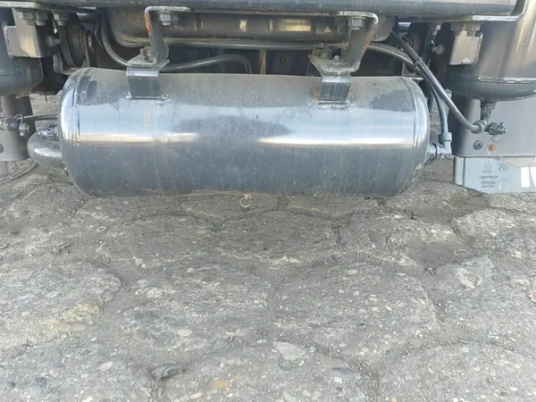 30L Lucht tank Iveco S-WAY OEM BUTLA012 image 3