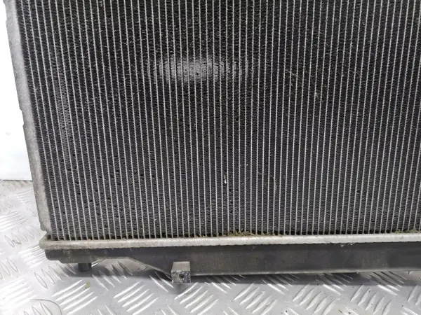 Radiador Mazda 6 2014 OEM 2230001151 - Usado image 9