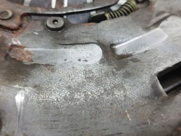 Disque d'embrayage OUTLANDER 2.0 CW8W 2300A003 image 8