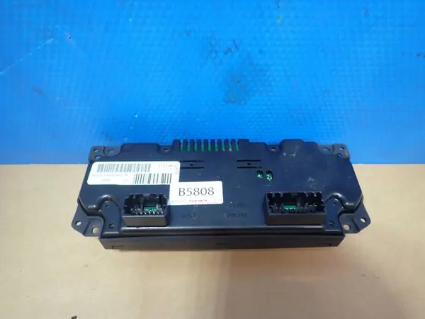 Panel climatización Chrysler 300C OEM P55111031AG image 4