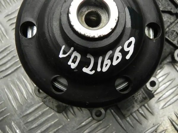 Vattenpump Mercedes-Benz SPRINTER 3.5t 2015 A6512003201 image 3