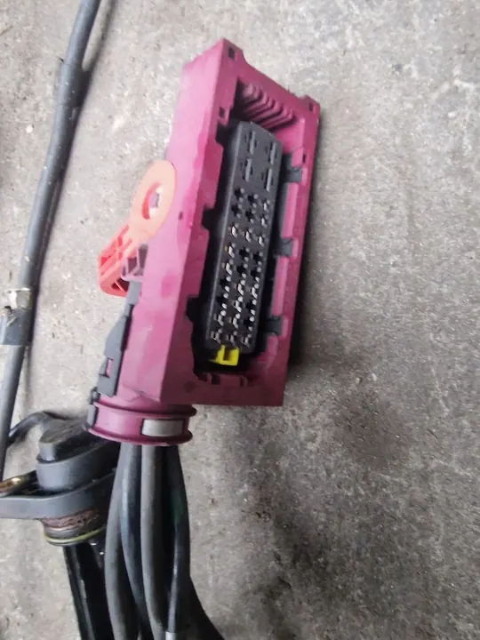 Capteur de Niveau de Pression d'Huile Scania R S NTG NGS image 3