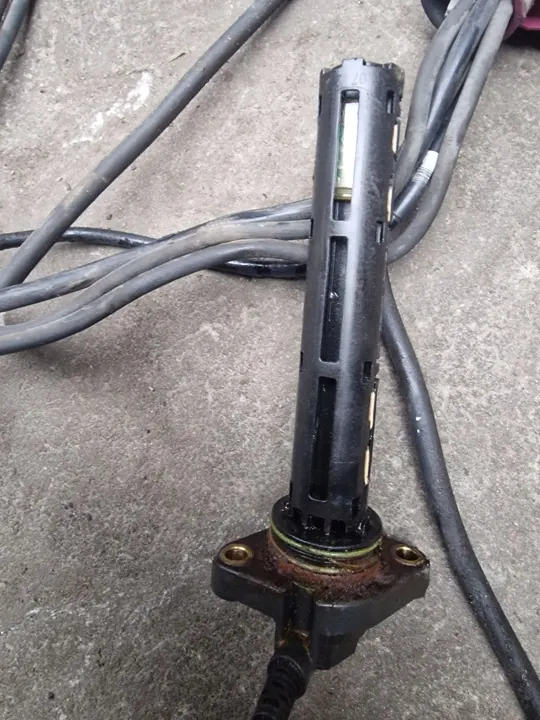 Capteur de Niveau de Pression d'Huile Scania R S NTG NGS image 4