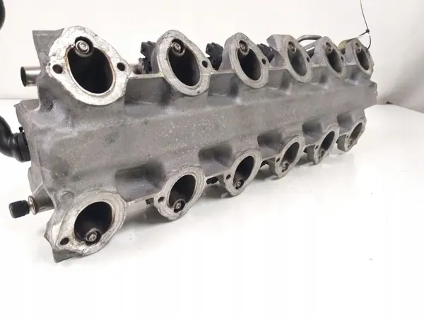 Colector de admisión usado OEM 2750901337 para Mercedes V12 image 4