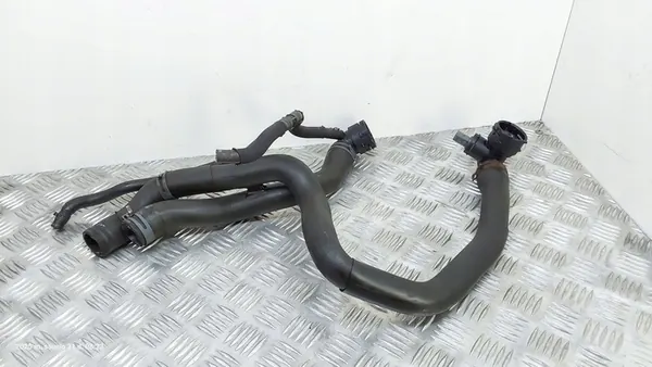 Volkswagen OE 5Q0121049AD Moottorin jäähdyttimen image 3