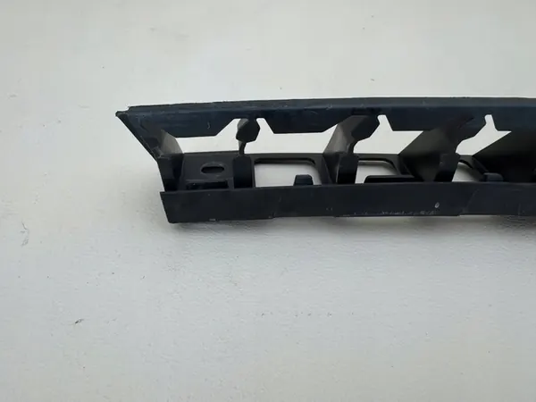 SKODA OCTAVIA III 3 HB Deslizante de Para-choque Traseiro Esquerdo 5E5807863 image 8