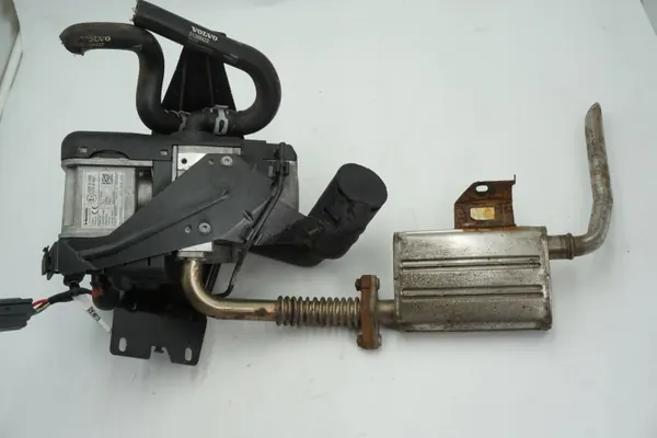Calentador estacionario Webasto OEM 31694656 Volvo S90 V90 image 4