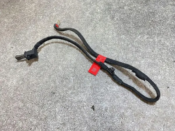 Johdinnippu Tesla Model Y 2023 OEM 159317401C image 2