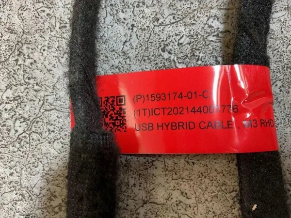 Johdinnippu Tesla Model Y 2023 OEM 159317401C image 5