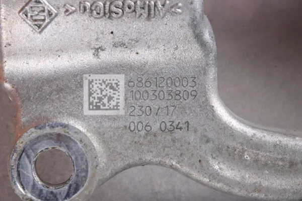BMW OEM 6861200 Fram Höger Stötdämparfäste XDrive image 5