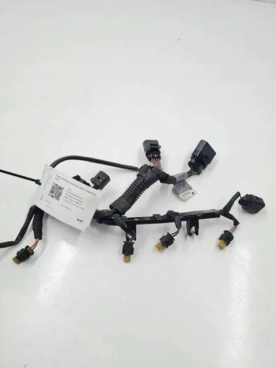 Lignes d'injection AUDI A4 AVANT 2.0L essence 06H971627 image 1