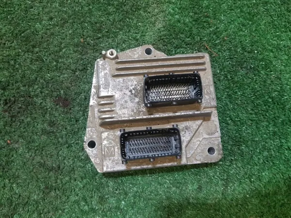 Computadora Motor OEM 28020956 para Opel Vectra C 1.6 16V image 2