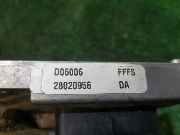 Computadora Motor OEM 28020956 para Opel Vectra C 1.6 16V image 5