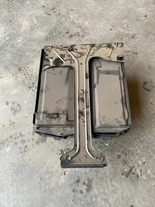 Batterilåda Ford Transit MK8 OEM GK2T-10N669-A image 2