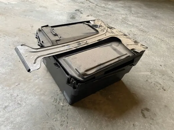 Batterilåda Ford Transit MK8 OEM GK2T-10N669-A image 3